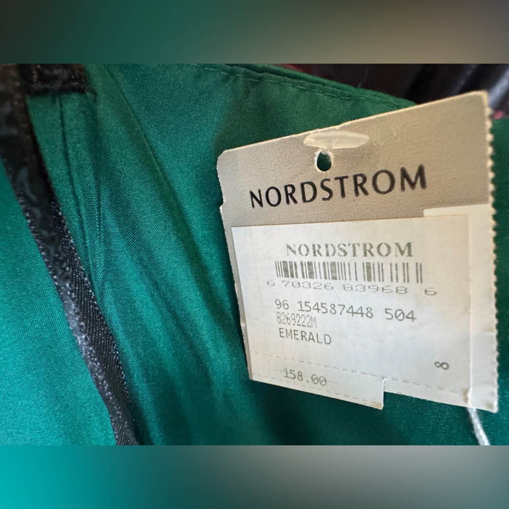 New DONNA RICCO Silk Chiffon and Charmeuse Halter Dress-Emerald green size 8 - Picture 10 of 10